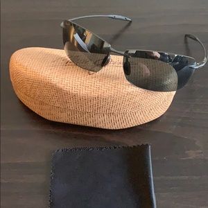 Maui Jim Sport Sunglass with Hard Case